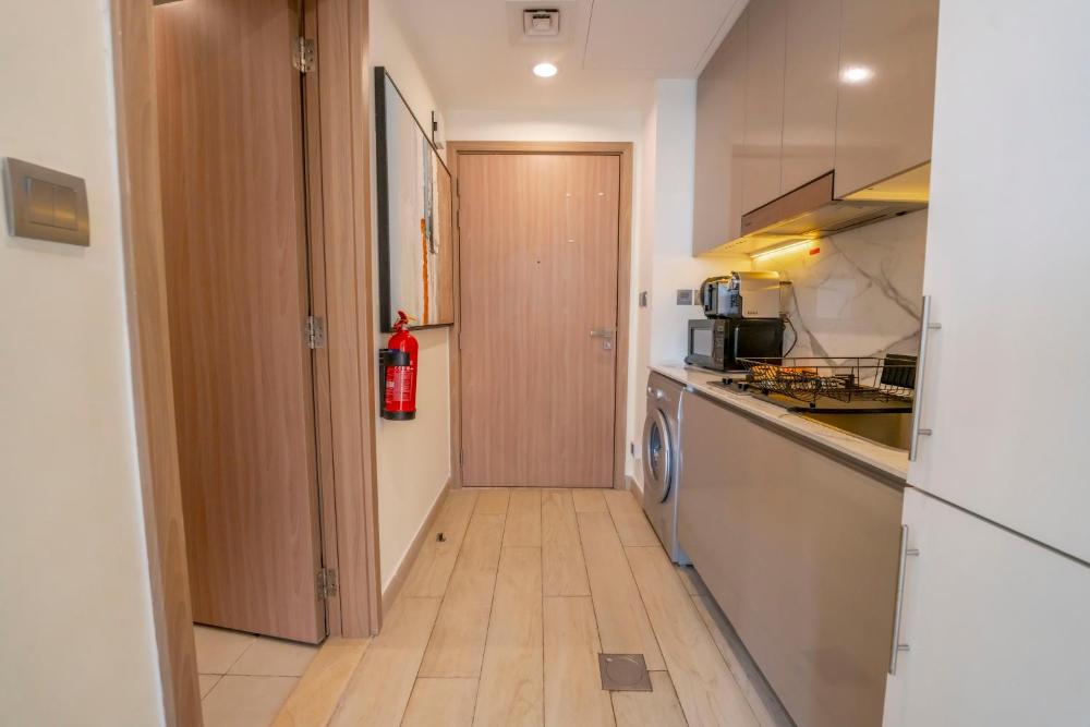 EasyGo - Unbeatable Deals on Urban Rentals in Riviera 16