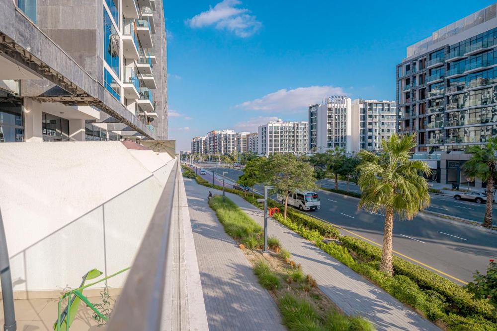 EasyGo - Unbeatable Deals on Urban Rentals in Riviera 16