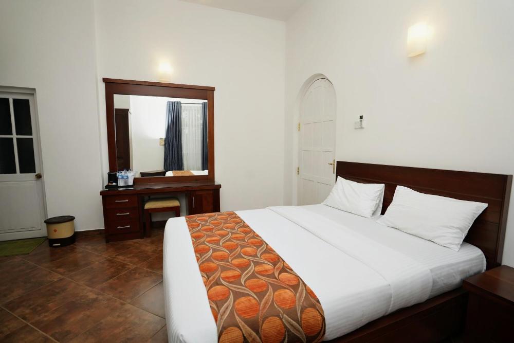Room Image 2