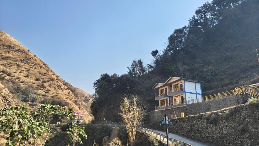 Neerangana Retreat