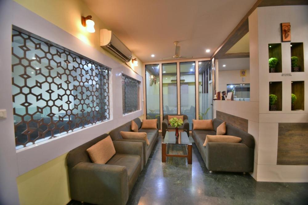 Hotel Royal Embassy