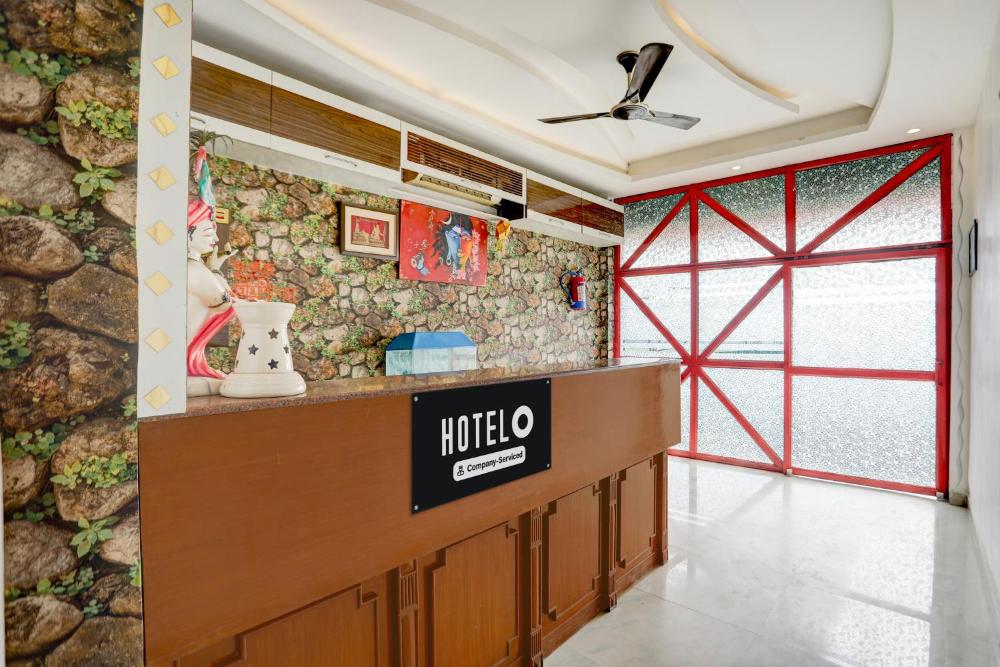 Hotel O Rae Bareli Railway Junction Formerly Nova Resorts & Luxury Farm