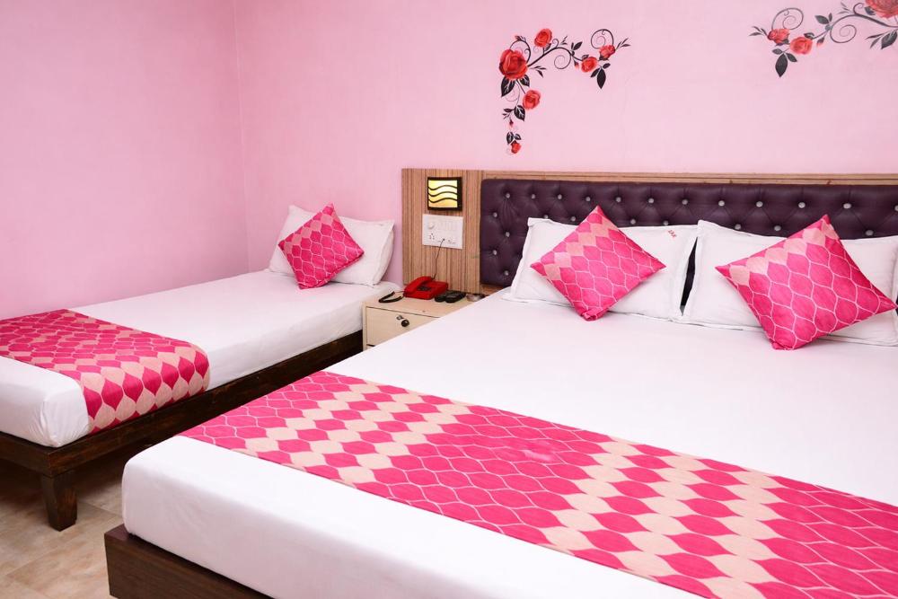 SRK Hotel