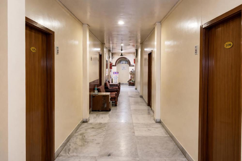 SRK Hotel