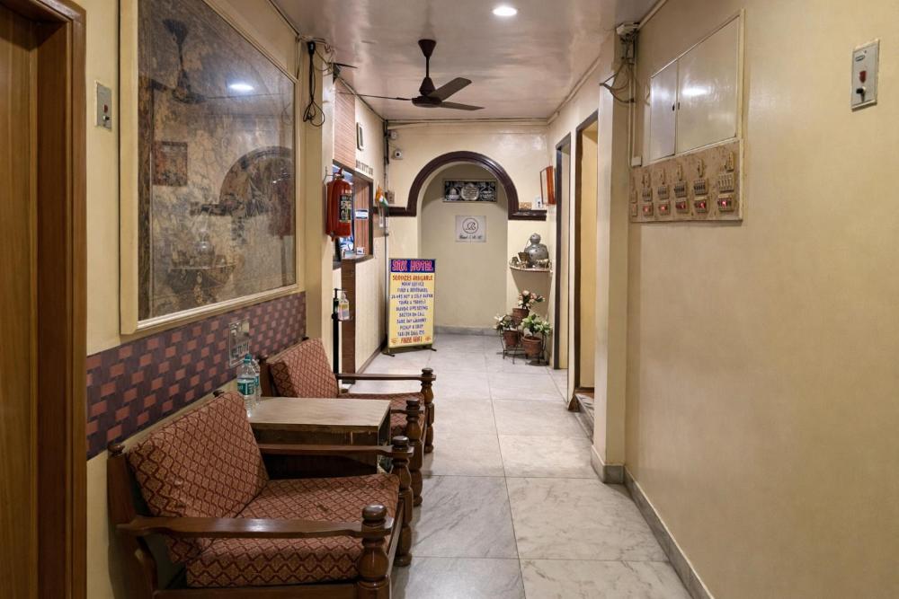 SRK Hotel