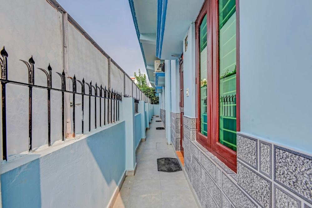 Hotel O by OYO Pragya Inn