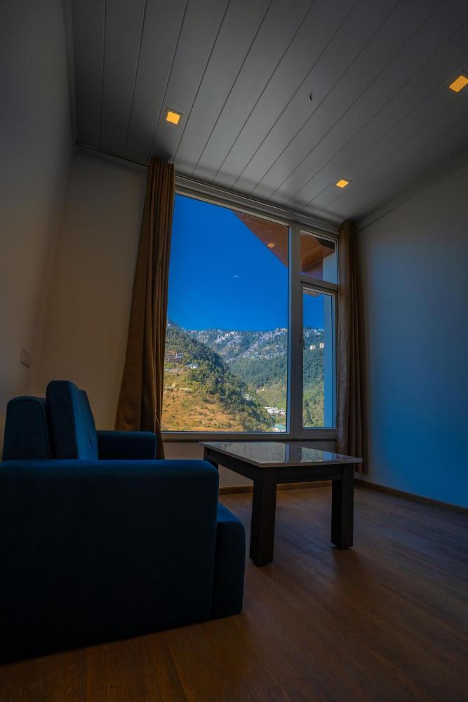 White Flower Hill Retreat