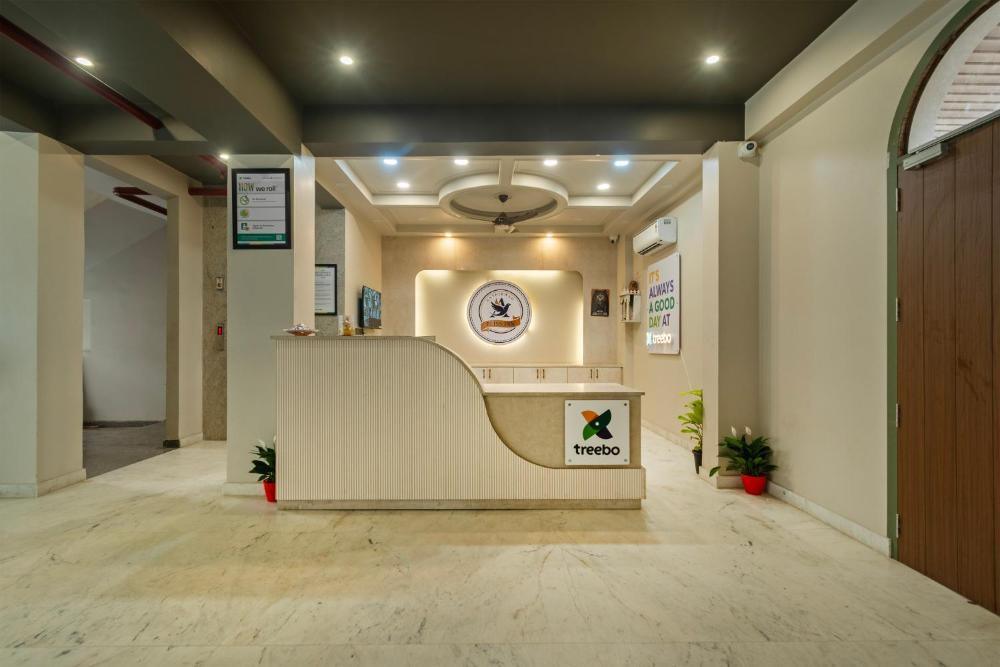 Treebo Aashirwad Bliss Inn With Swimming Pool
