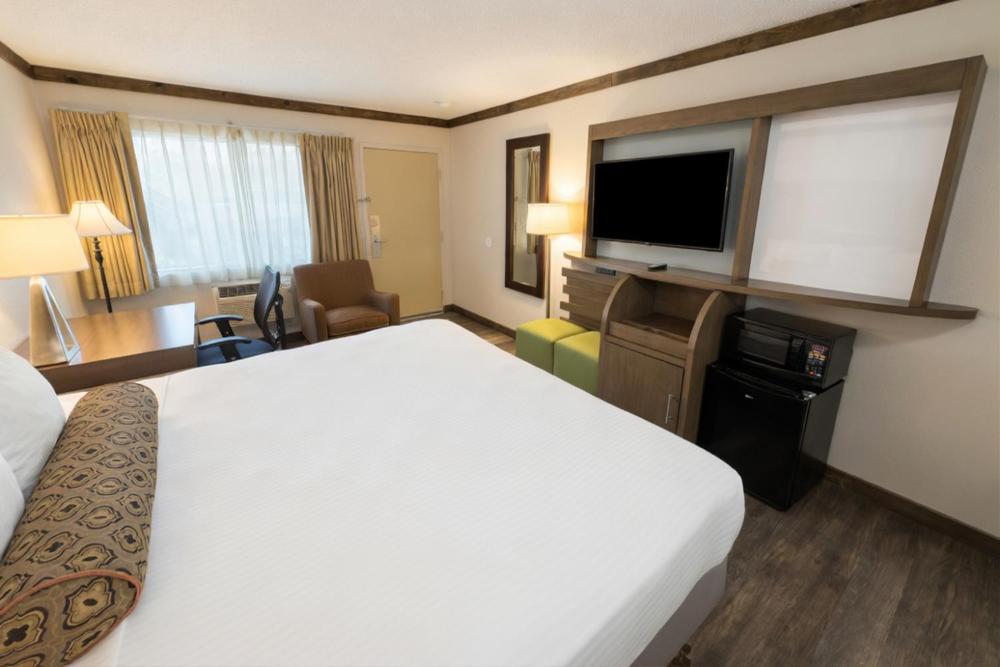 Room image 3