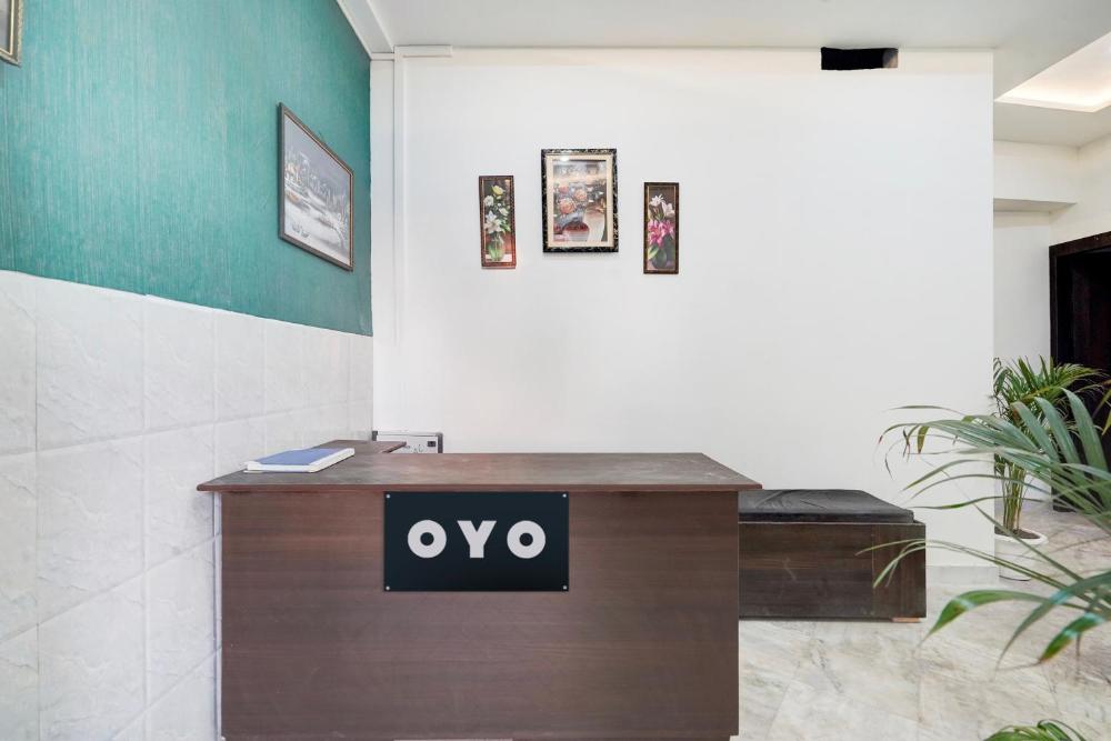 Hotel O AB Rooms