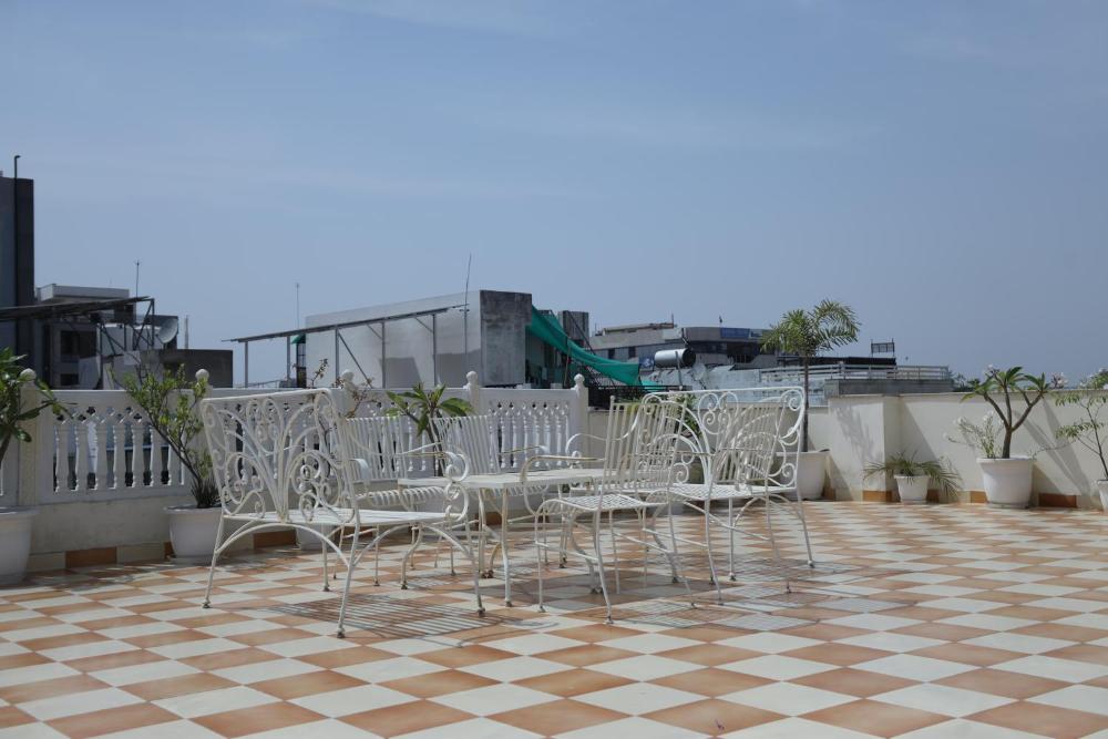 Chitawa Haveli - A Luxury Heritage Hotel