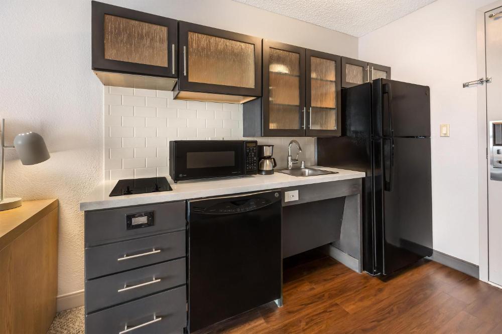 Room Image 3