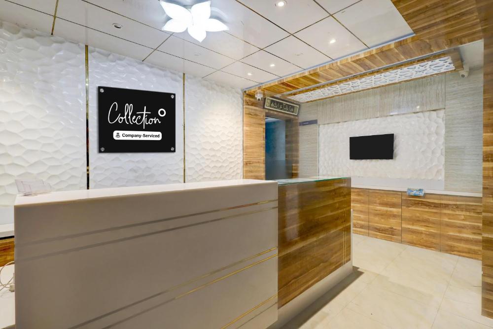 OYO 826778 Hotel Admire Suit