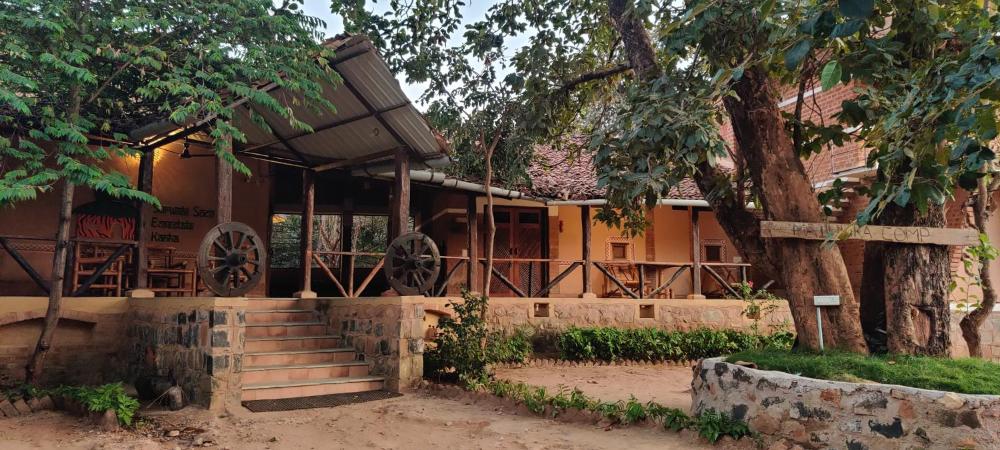 Surwahi Social Ecoestate Kanha