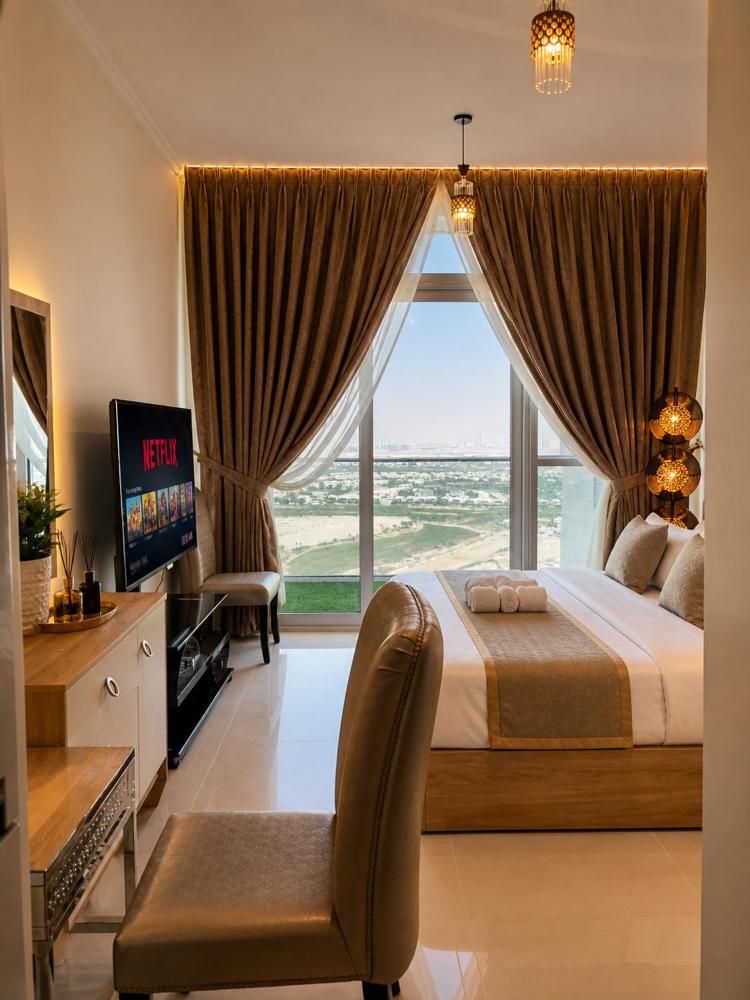 Heaven Escape surrounded by stunning golf view High floor -Netflix-GYM-pool -perfect vacations