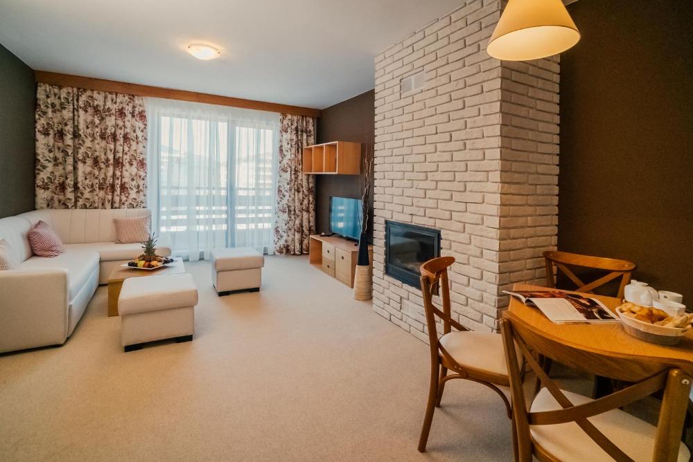 Room image 2