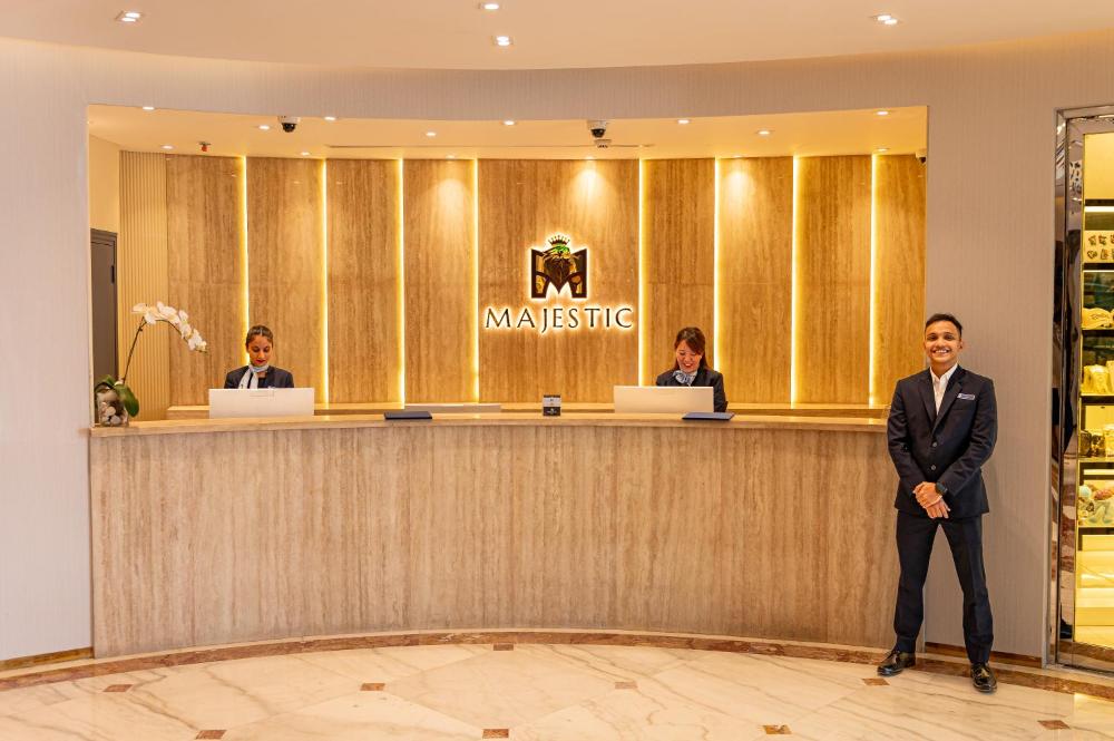Majestic Central Hotel 