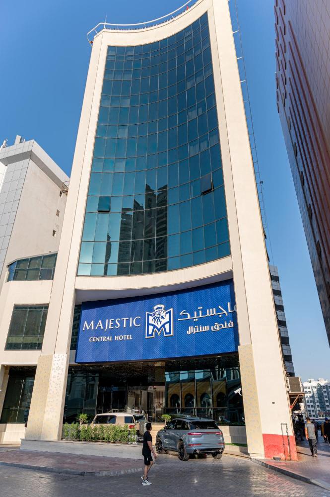 Majestic Central Hotel 