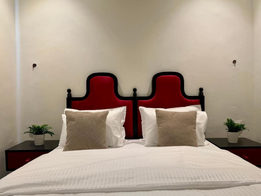 NauKothi | Boutique Stay | Central