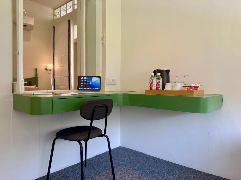 NauKothi | Boutique Stay | Central