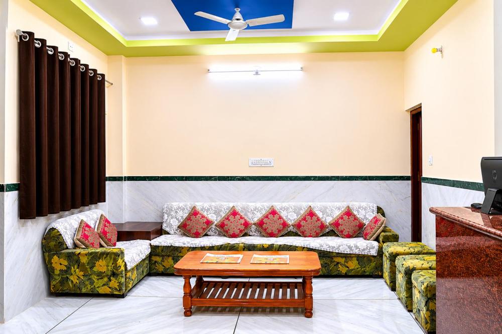 Laxmi Mahal