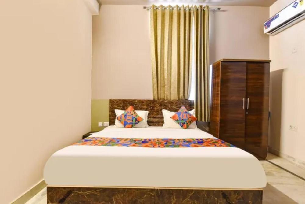 FabHotel Blue Prime - Nr Suvira Hospital