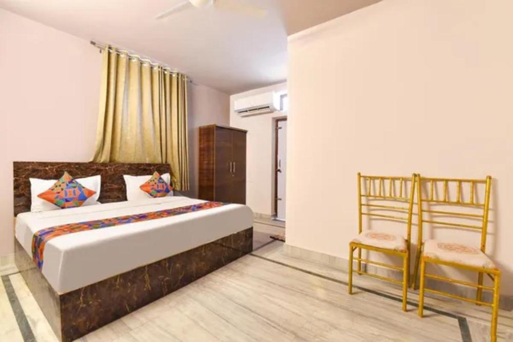 FabHotel Blue Prime - Nr Suvira Hospital