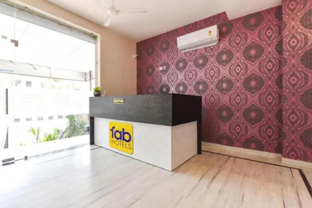 FabHotel Blue Prime - Nr Suvira Hospital