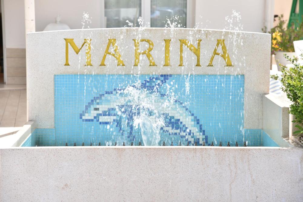 hotel marina