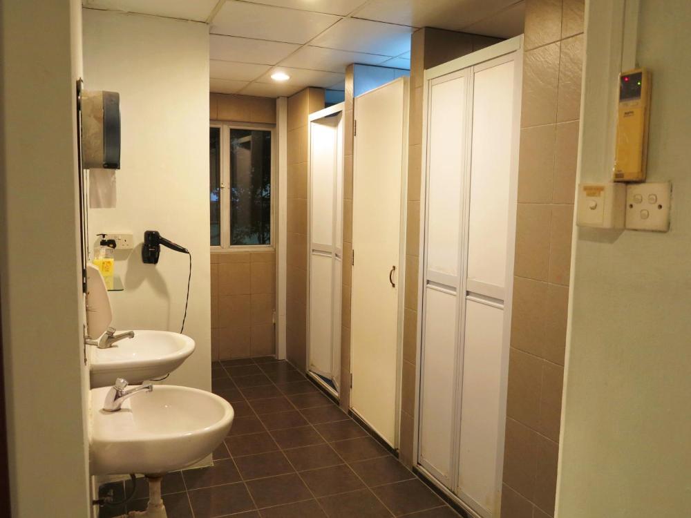 Blue Jazz Hostel Sg Clean Prices Photos Reviews Address Singapore