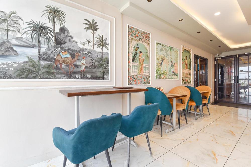 FabHotel Prime Garvit