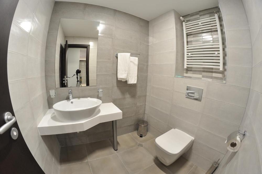 Room image 2