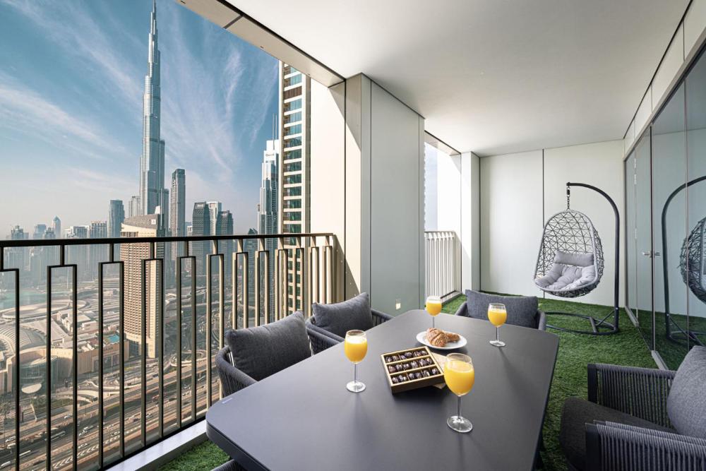 SmartStay at Downtown Views - Best Burj Khalifa View - Brand New Luxury Apartments