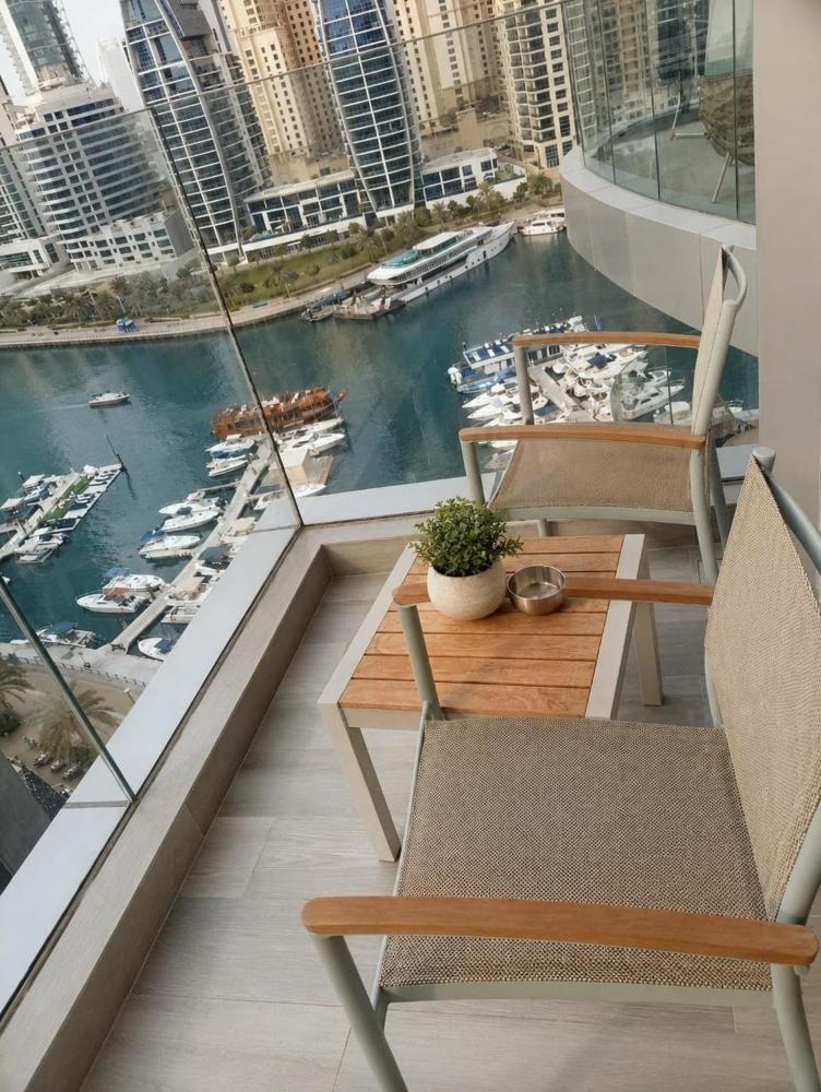 Dubai Marina Walk Gem Modern Apartments with Pool & Gym access, Steps to Beach & Metro Managed by Su