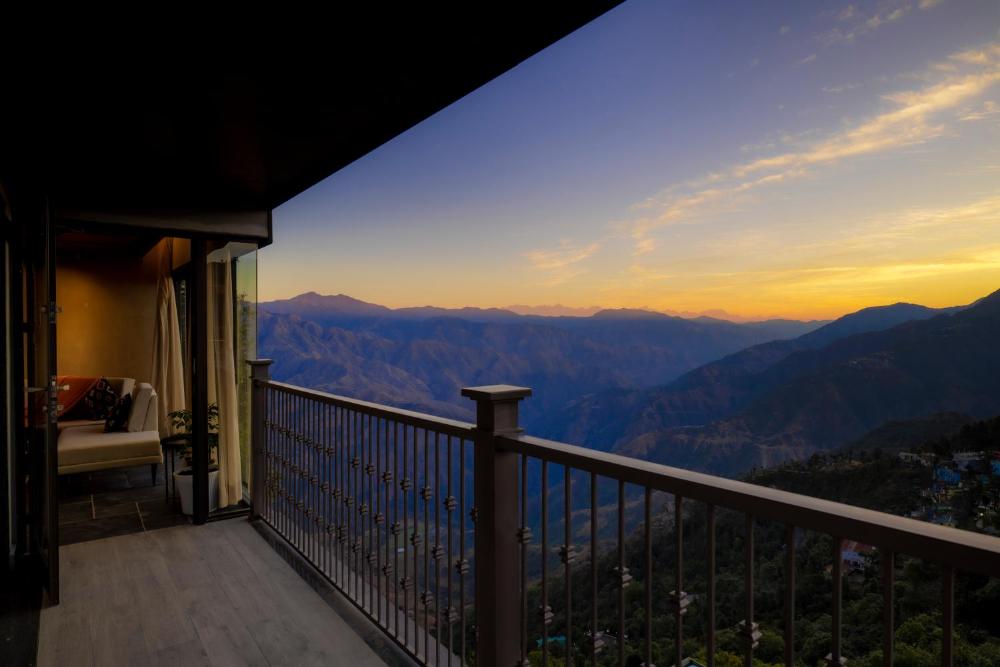 Checkmate, Mussoorie