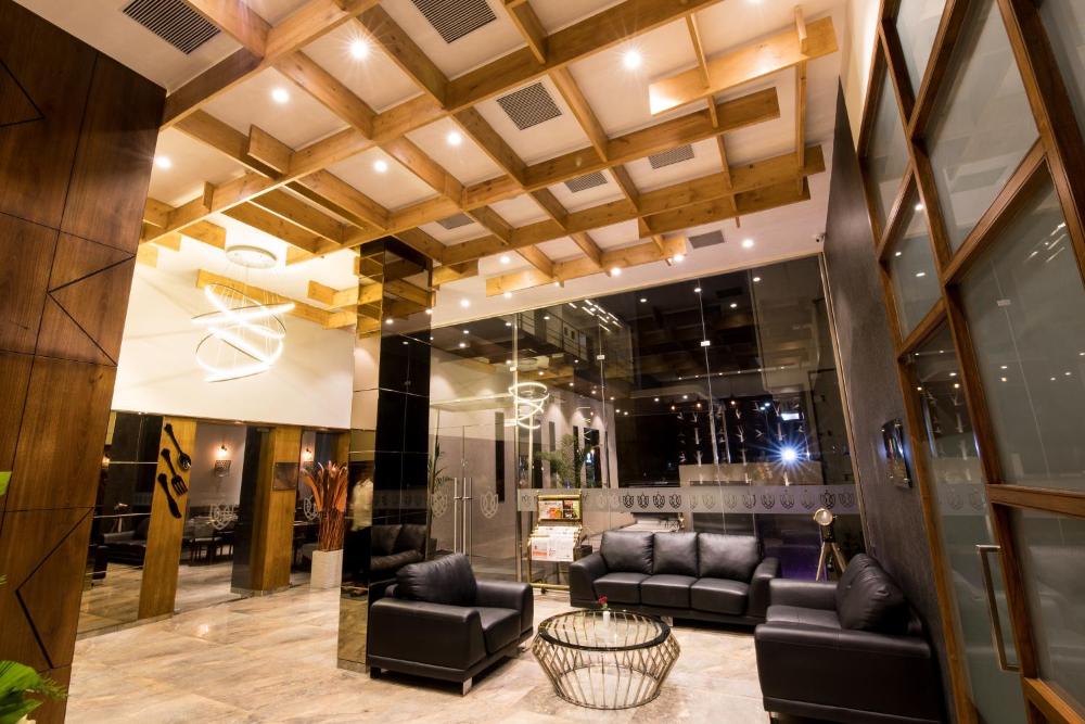 Hotel Aurus