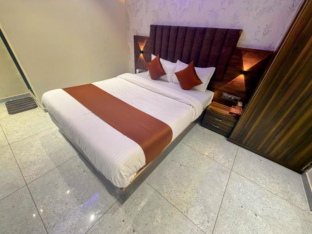 Hotel Golden Palace