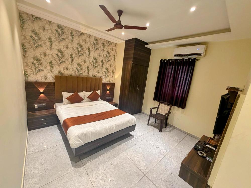 Hotel Golden Palace