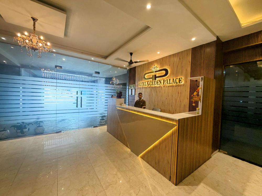 Hotel Golden Palace