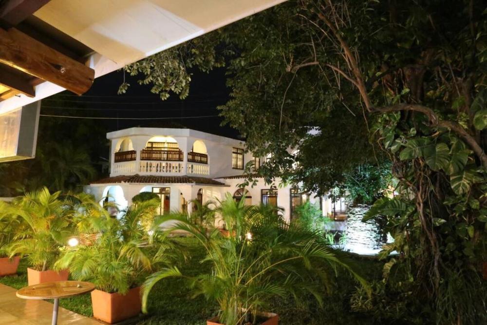 Pontoon Nyali Prices Photos Reviews Address Kenya