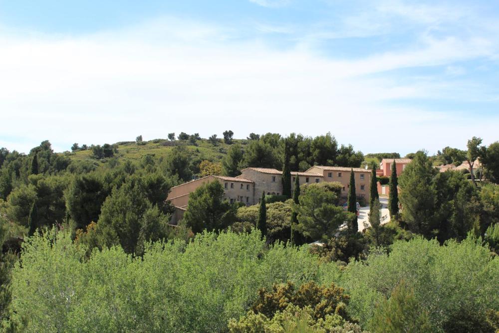 Photo - Les Garrigues de la Vallée des Baux