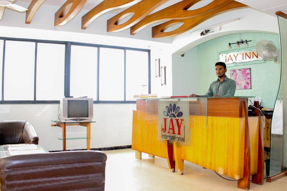 Hotel Jay International