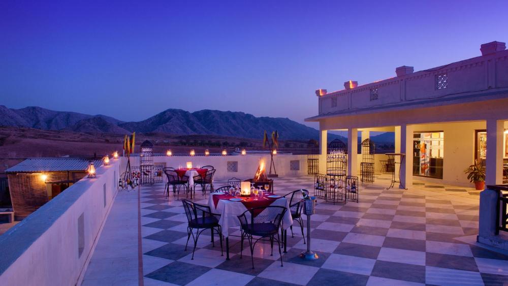 Aaram Bagh-Pushkar Villa