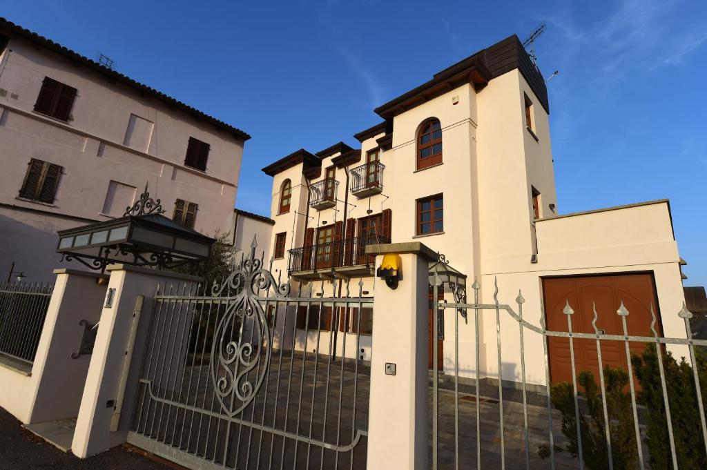 La Maison du Soleil photo 1