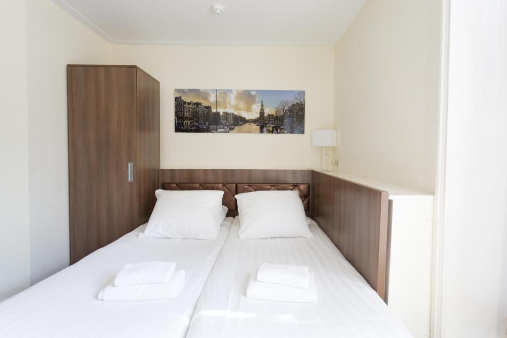 Двухместный (Небольшой двухместный номер с 2 отдельными кроватями), Hotel Park Plantage