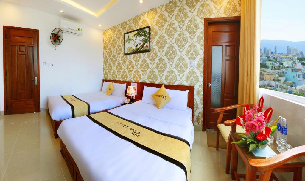 Forever Hotel