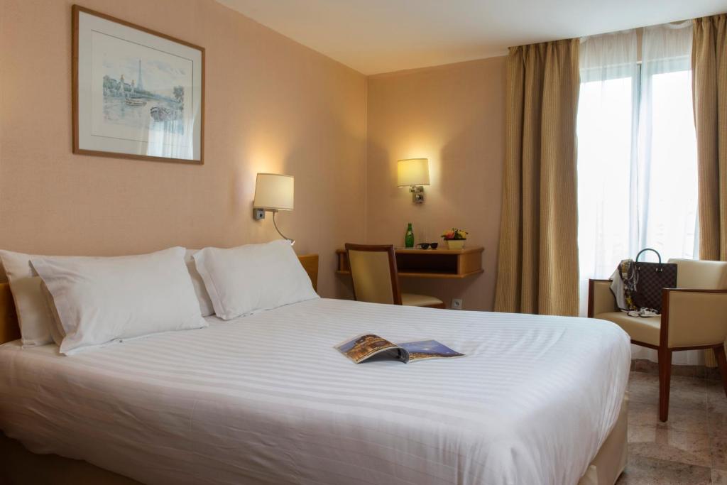Двухместный (Улучшенный номер), Hotel Bac Saint-Germain