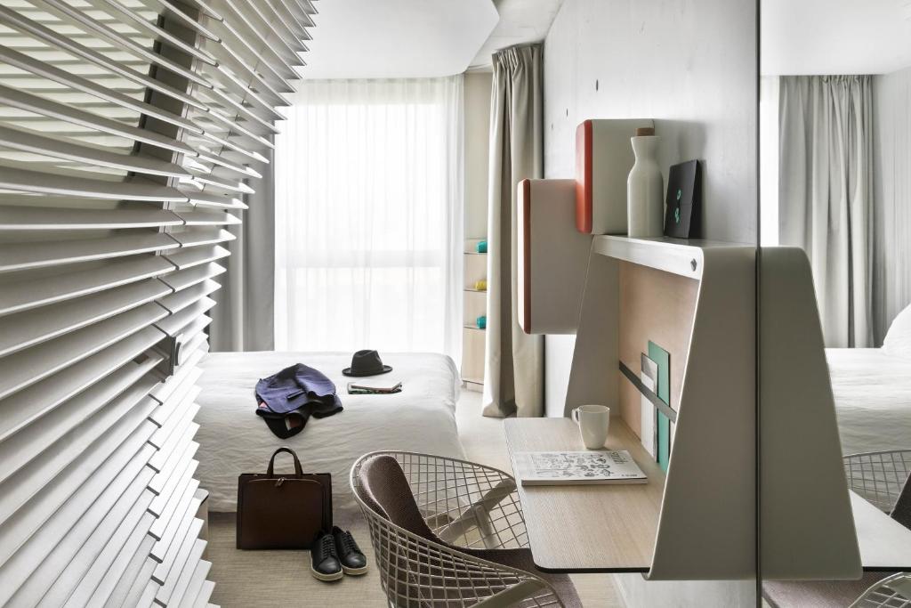 Okko Hotels Paris Porte De Versailles photo 1