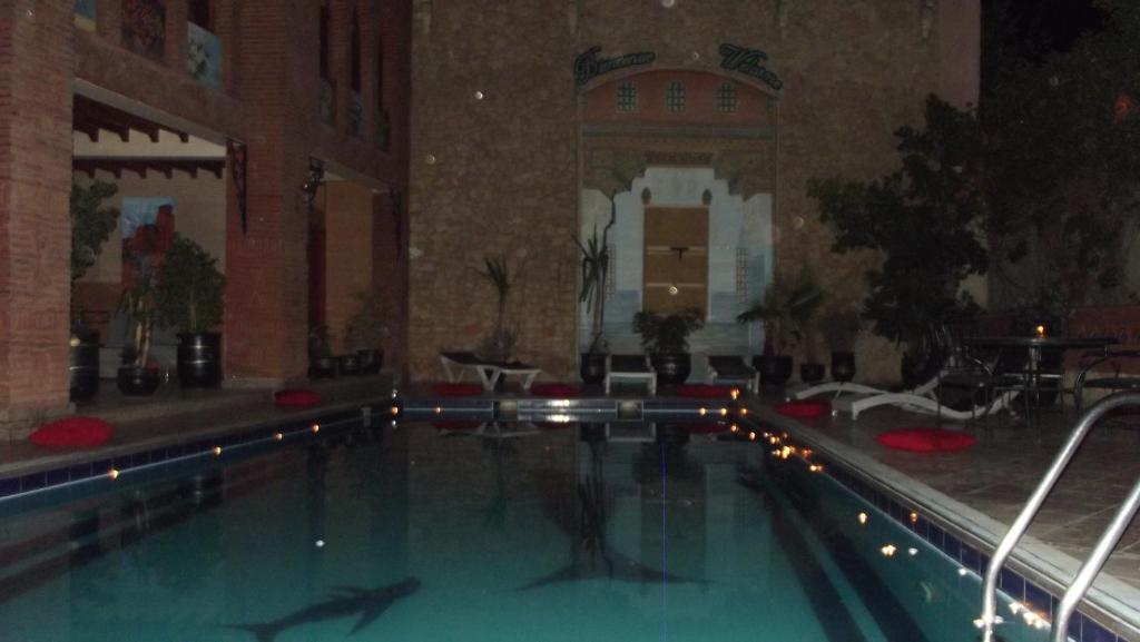 Трехместный (Трехместный номер с основными удобствами), Hotel Al Kabir