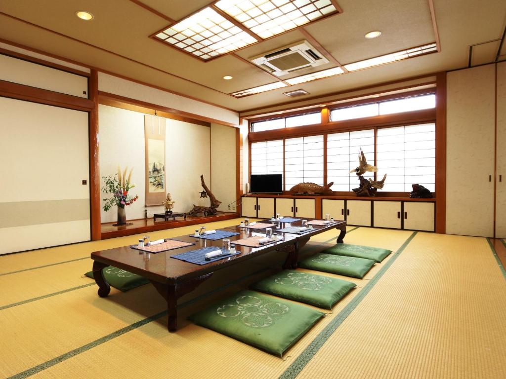 Marumo Ryokan photo 1